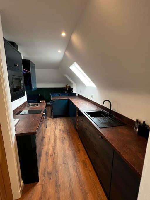 Roslin Templar Loft Apartman Kültér fotó